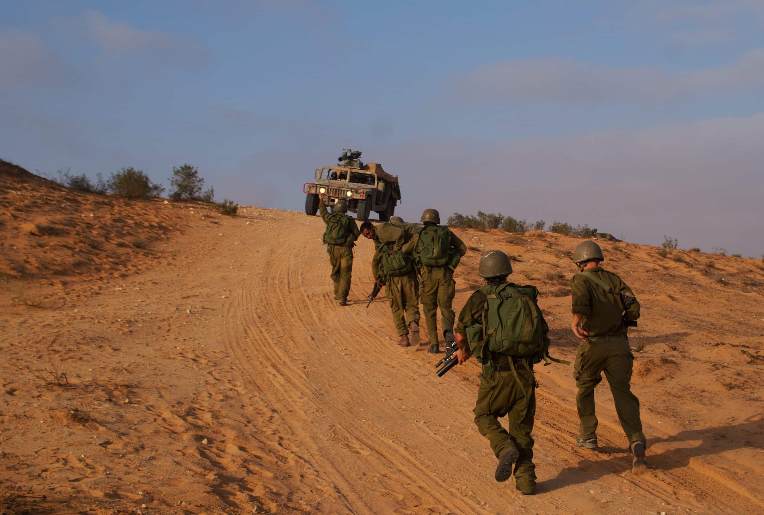 israeli soldiers attacks - war againist terror